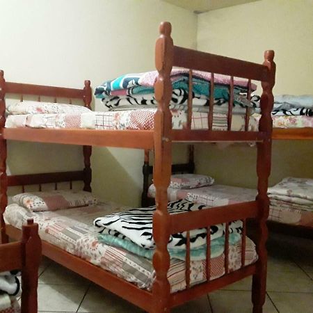 Hostel Pousada Consulado Ponta Grossa  Bagian luar foto