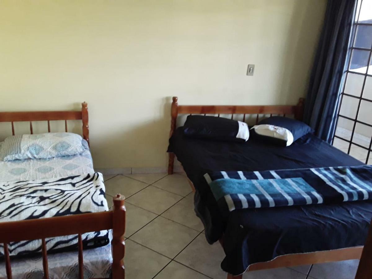 Hostel Pousada Consulado Ponta Grossa  Bagian luar foto